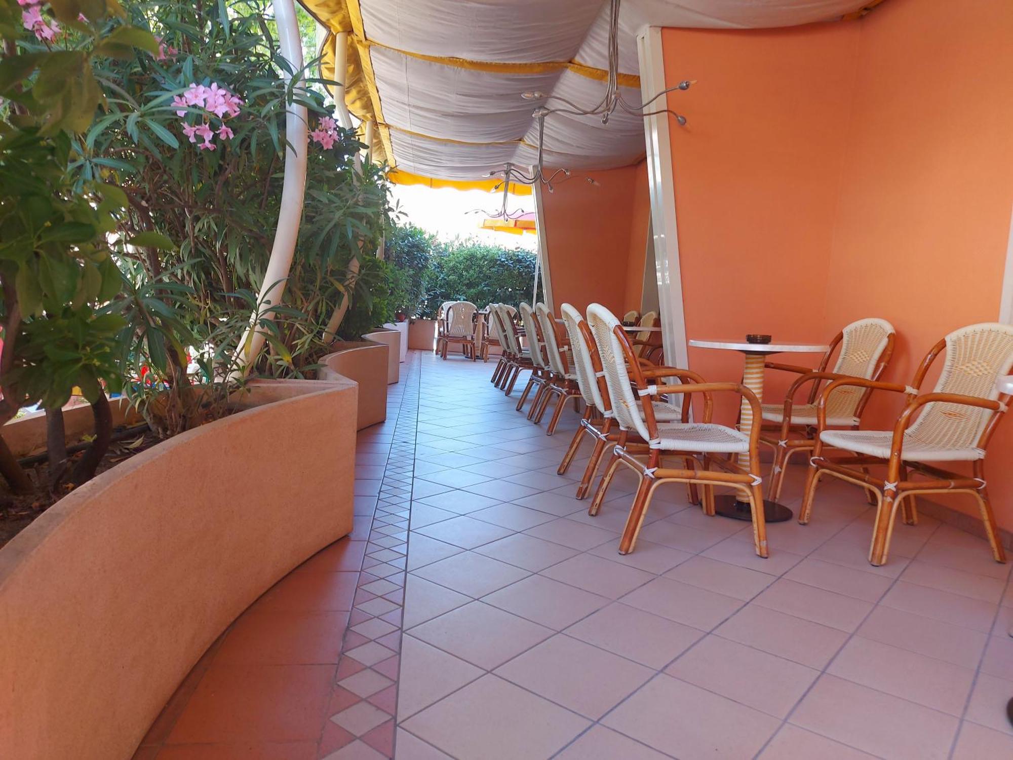 Hotel Joli Cesenatico Kültér fotó